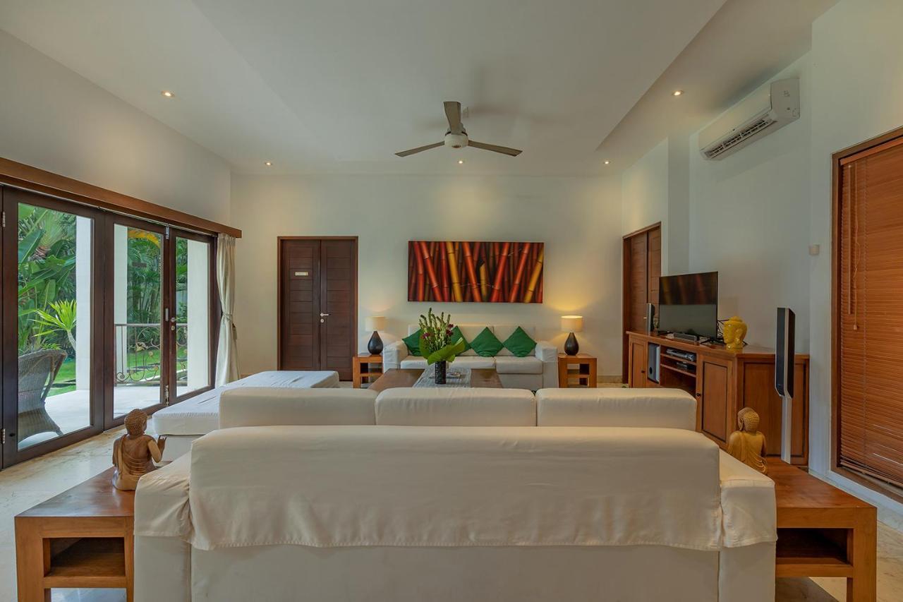 Bali Villa Lotus Seminyak Exterior foto